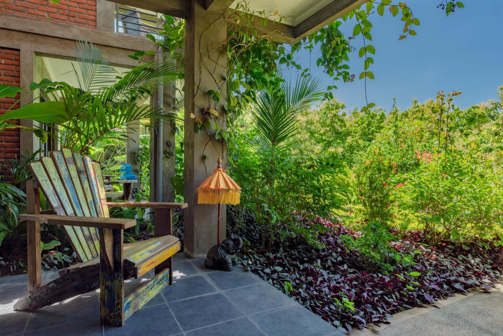 Alamanda Lovina Resort ภายนอก รูปภาพ